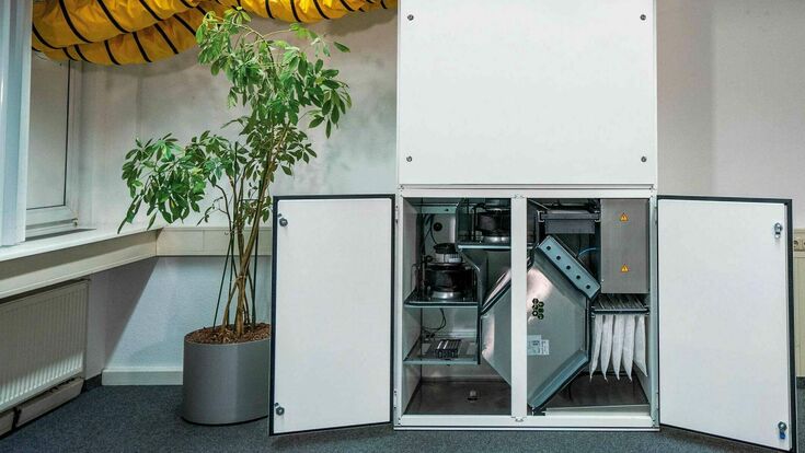 © AL-KO Lüftungstechnik Lüftung Kompaktgerät Aircabinet Virenlast CO2 Raumluft Austausch gesund Luft Konzentration Sporen Pollen Filter