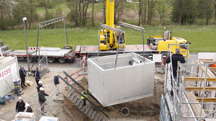 Heizzentrale im Erdreich