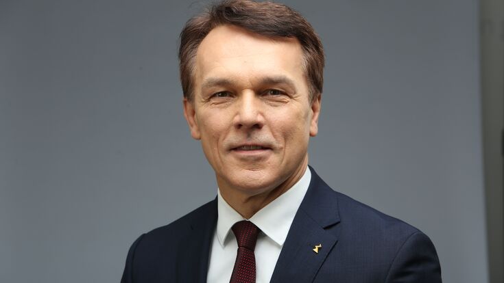 Vorstandsvorsitzender ZIEHL ABEGG, Peter Fenkl 2021, verlässt planmäßig das Unternehmen