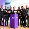 v.r.n.l.: Jannik Schall, Nico Baggen, 1KOMMA5° CEO Philipp Schröder,
Pascal Postler, AEROCOMPACT CEO Mathias Muther, Julian Kirsch, Željko Jurakić und
Ivan Petrusic.