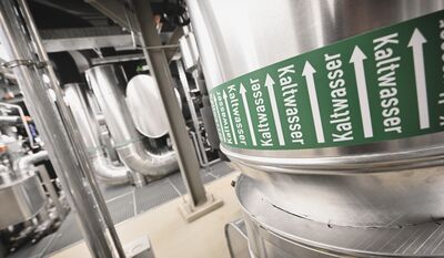 Im Kellergeschoß der alten Post befindet sich die fertiggestellte Fernkälte-Anlage der Wienenergie