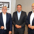 v.l.n.r.: DI Gerhard Fida, Obmann-Stellvertreter des Fachverband Gas Wärme (FGW) und Geschäftsführer der Wiener Netze, Alexander Wallisch, Bereichssprecher Fernwärme im Fachverband Gas Wärme (FGW), Wien Energie GmbH und DI Erwin Smole, Vorstand der Stadtwerke Klagenfurt AG