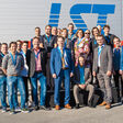 Labor Strauss Gruppe feierte 25 Jahre in Tirol - Im Bild: Team der NL Innsbruck mit GF Stefan Friedl und NL Robert Wieser.