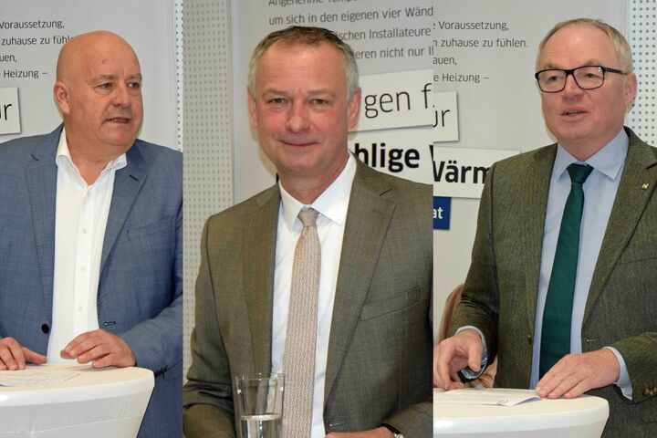 VÖK-Vorsitzender Mag. Helmut Weinwurm, Installateur-Bundesinnungsmeister Ing. Manfred Denk, NÖ-LH-Stv. Dr. Stephan Pernkopf