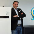 Roland Kerschbaum, Vertriebsleiter Österreich & Schweiz bei Panasonic Heating & Ventilation Airconditioning Europe: „Im April/Mai 2023 kommen unsere neuen Luft-/Wasserpumpen der Aquarea K- und L-Reihe auf den Markt, die für Fachhandwerkspartner und Nutzer gleichermaßen viele Vorteile bieten.
