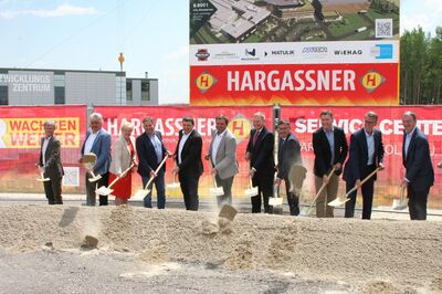 Spatenstich Hargassner