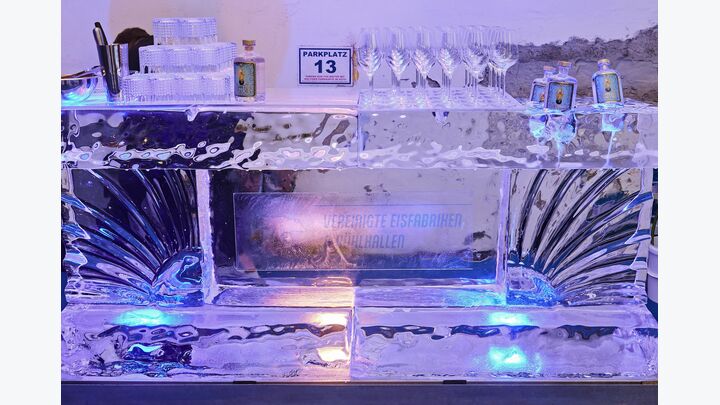 Eis wurde bei der 125-Jahr-Jubiläumsfeier in faszinierender Art in unterschiedlichster Form gekonnt in Szene gesetzt und praktisch genutzt.