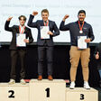 AustrianSkills 2023: V.l.n.r.: Manfred Rosenstatter (Vizepräsident WKO Sbg), Simon Warschenhofer und Jonas Danninger (beide HAUSER), Anton Misic (Winninger GmbH), Rupert Danninger (Lehrlingsausbildner HAUSER)