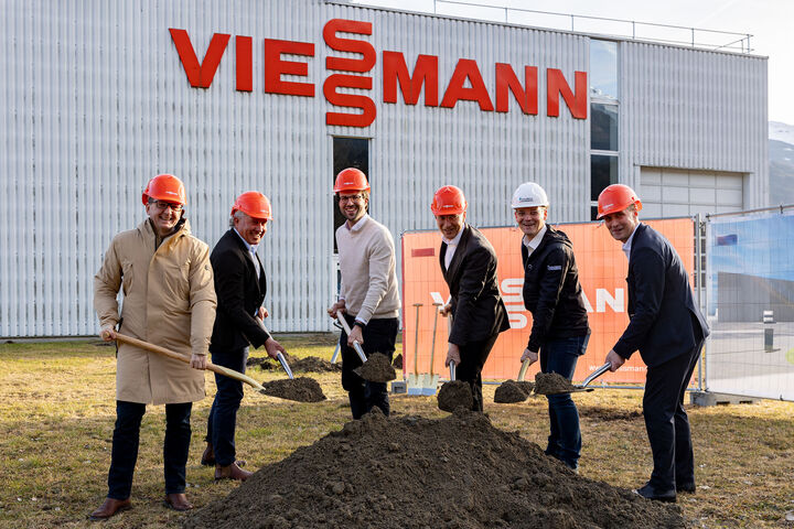 Am 15. Februar 2024 erfolgte der Spatenstich für die neue Viessmann Verkaufsniederlassung in Wattens