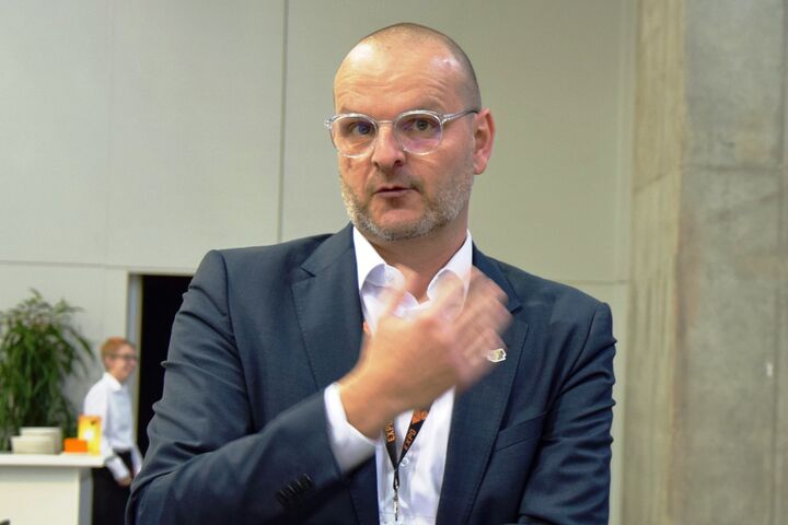 Mag. Thomas Stadlhofer verlässt Frauenthal und wechselt im Juni 2024 zum (Elektro-) Großhändler REXEL Austria