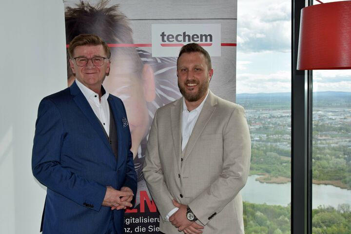 Zoran Jelen (Techem Wassertechnik-GF) und Matthias Göttfert (Techem-GF)