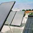 Flachkollektoren und Vakuum-Kollektoren zur Nutzung der Solarwärme