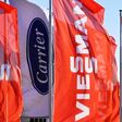 Flaggen von Viessmann und Carrier im Wind