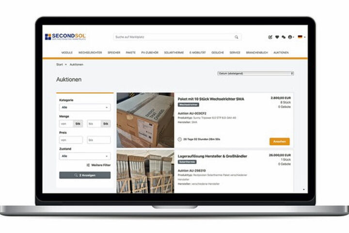 PC mit Webseite von Secondsol mit Auktionen