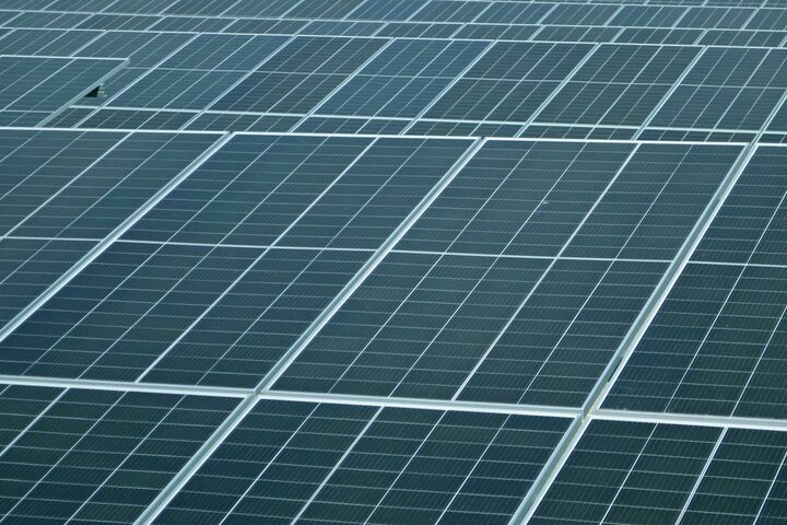 Photovoltaik-Anlage auf einer Freifläche