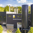 Außenansicht des erweiterten Biomasse-Wärmekraftwerkes in Bad Tatzmannsdorf, April 2025
