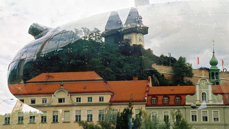 © HLK/ E. Herrmann Uhrturm und Kunsthaus in Graz