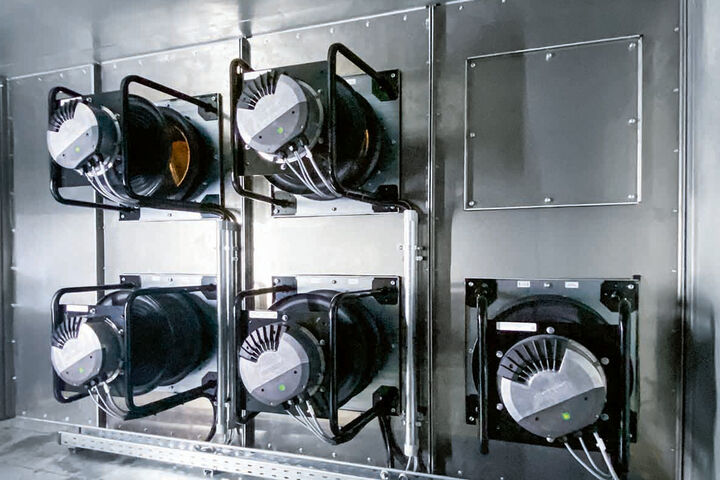 Ventilatoren von ebm-papst in einem FanGrid