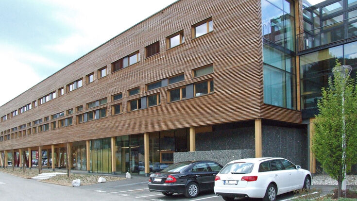 Gebäude in Österreich, in Holz gebaut und energieeffizient klimatisiert