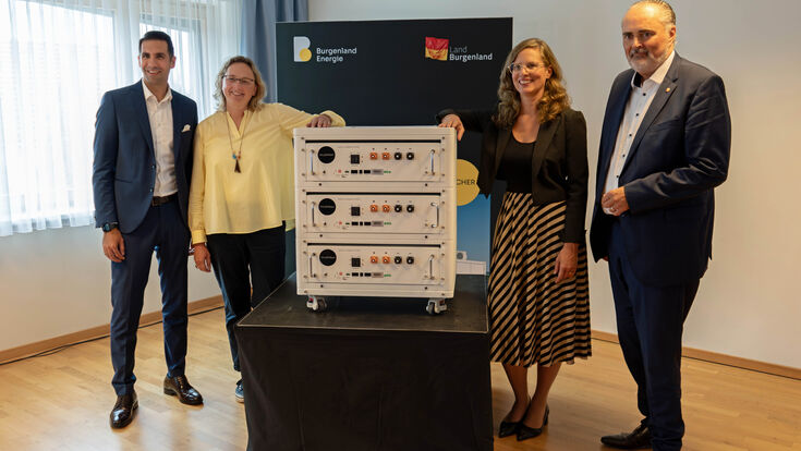 Praesentation Salzspeicher in Apetlon mit Stephan Sharma, Silvia Pitzl, Anja Haider-Wallner, Mag. Hans Peter Doskozil.