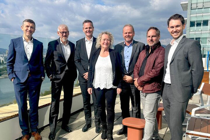 Hermann Wagner, Stefan Babsch, Norbert Herzog, Irene Ebner, Christian Ebner, Gerald Reichinger, Paul Köster, v. l.