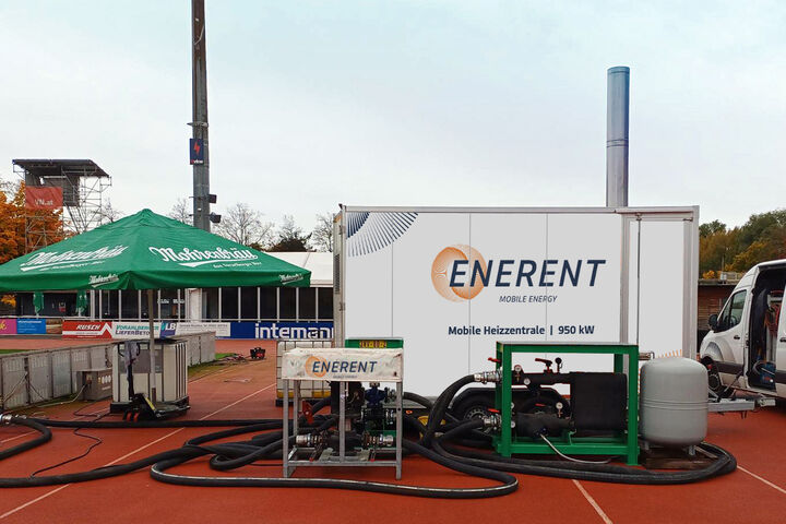 Mobile Heizzentrale von ENERENT Austria im Bregenzer Stadion