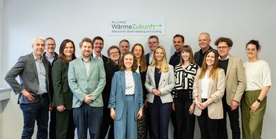 Personen der Projektpartner Green Energy Lab und AEE Intec beim gemeinsamen Kick-Off der Allianz WärmeZukunft.