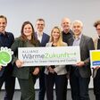 Vorstand der Forschungsinitiative Green Energy Lab und die Geschäftsführung von AEE Intec besiegeln ihre Partnerschaft im Rahmen der Allianz WärmeZukunft