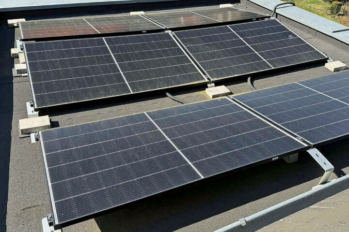 Die Photovoltaikanlage eines Testhaushalts, dessen Daten im Projekt iLESS von Fraunhofer Austria untersucht wurden.