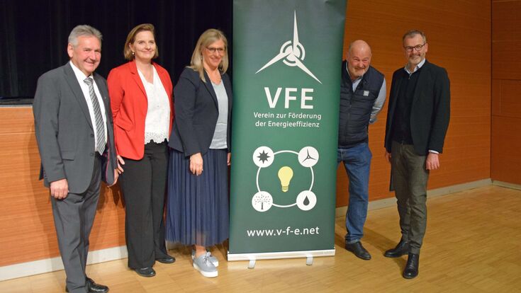 Josef Niggas, Martina Prechtl-Grundnig, Heike Schönbacher, Buchautor Thomas Müller, Edgar Chum bei der V-F-E-Veranstaltung am 14. April 2026 in Lannach