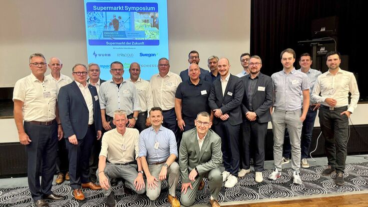 Referenten des 17. Supermarkt-Symposiums in Darmstadt mit den Verantwortlichen von BIV und VDKF.